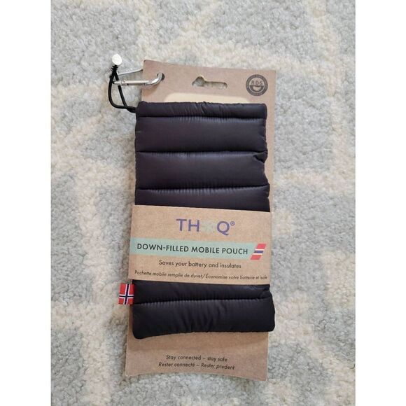 Thermo Poc Winter Ski Down Insulated Cell Puffer Pouch Holder iPhone Android New - Picture 1 of 8